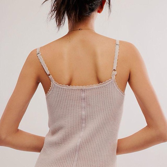Free People One Knit Cami featuring triangle cups adorned open-knit Rose NWOT! - Picture 4 of 8
